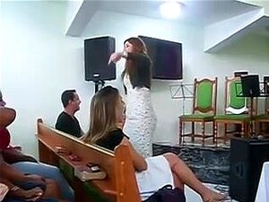 Versaute schwangere Gläubige will Schwanz #3