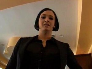 Miss Tory Lane Englischlehrerin