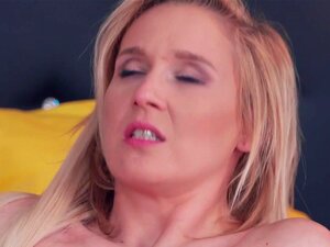 Heißeste Pornostars Tiffany Walker, Steve in Amazing Blonde,