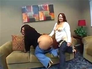 grosses et belles femmes lesbiennes