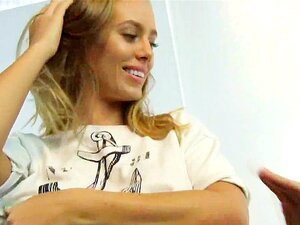 AMWF Nicole Aniston interracial Vorspiel mit einem asiatischen Typen