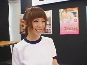 Otrolig japansk slampa Fuka Nanasaki i fantastisk avsugning/fera,