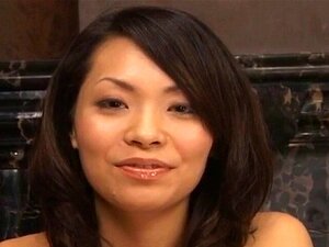 Atemberaubende Facesitting-Session. Atemberaubende